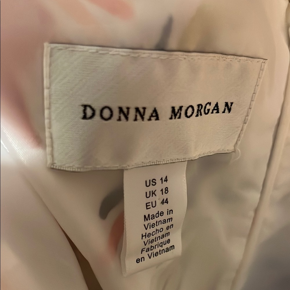 Donna Morgan Floral Print Midi Dress - Picture 2 of 8